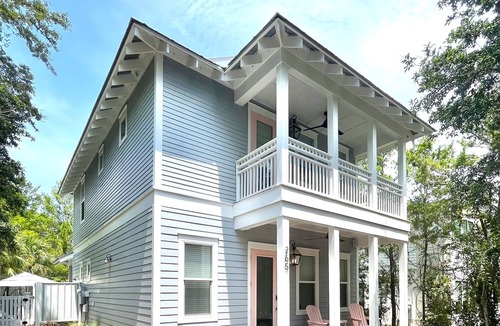 White's Gulfview House | Luxurious & Spacious Home | Pool, Golf Cart, Bikes, Deeded Beach Access!