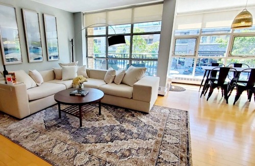 Downtown Halifax House | Luxury 2BD 2BTH Waterfront Condo in ❤ of Halifax!
