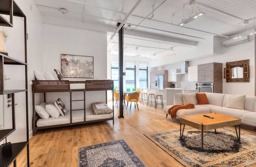 Old Montreal Apartment | Luxury 2BR in Old Port–Historic Charm & Chic Stay