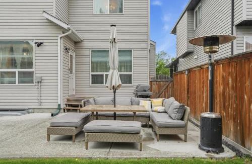 Cranston House | Luxury Cranston Home King Beds 77 TV BBQ