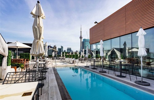 Wellington Place Condo | Luxury Hotel-Inspired Condo