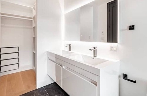 Plateau Mont Royal House | Luxury Modern Home in Trendy Le Plateau