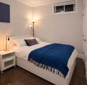 Dunbar House | Luxury New 2BR Private Suite In Vancouver West Full Kitchen