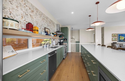 DeSable House | Luxury Waterfront Property - Meadow's Edge with Beach Access, Hot Tub