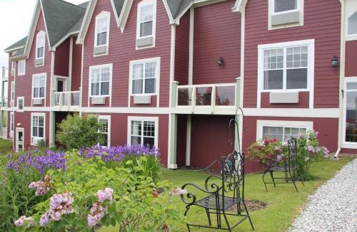 Baddeck Hotel | Lynwood Inn