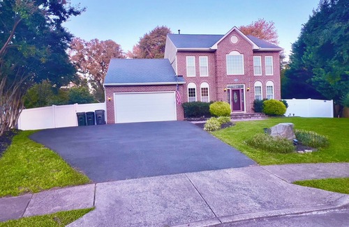 Manassas Villa | Magic Hide Aways