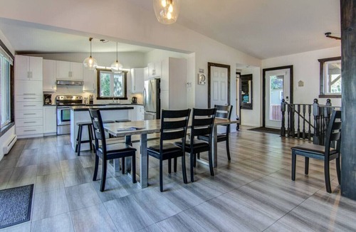 Roberval Cottage | Magnifique chalet au bord du Lac-Saint-Jean