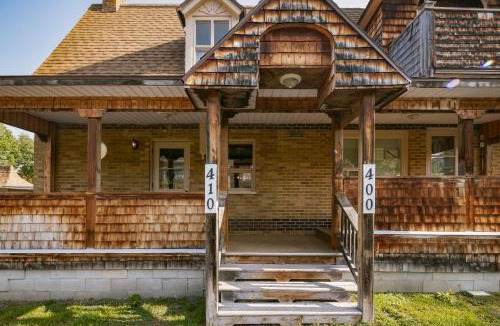 Pointe-au-Pic House | Maison du Havre Petit Duplex