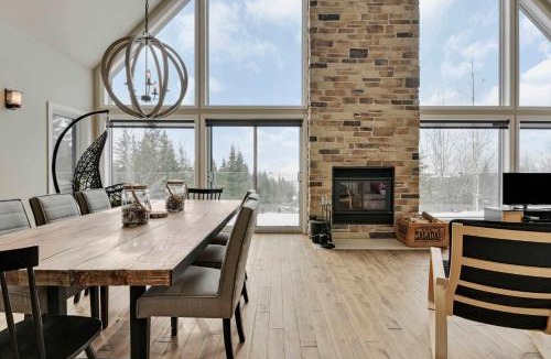 Petite-Riviere-Saint-Francois Ski Chalet | Manwë - Evasion Panoramique - Spa & Jeux