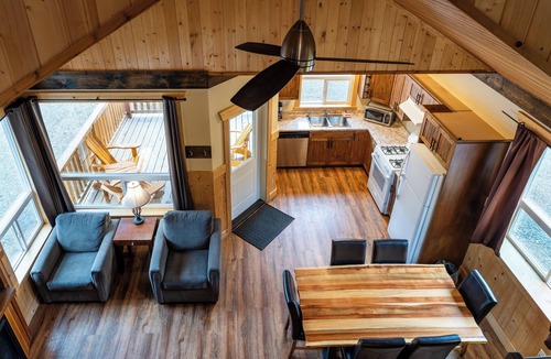 Manning Park Hotel | Manning Park Resort
