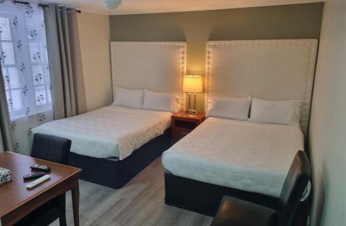 Southampton Hotel | Manor Motel