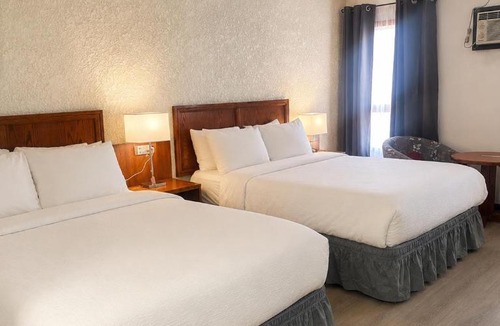 Maple Creek Hotel | Maple Creek Motor Inn
