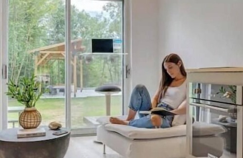 Amherst Apartment | Marbella Cabins: Estate Retreat near Tremblant