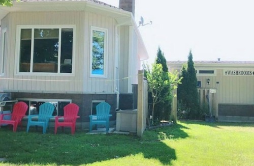 Kirkfield Cottage | Marina apartment cottage