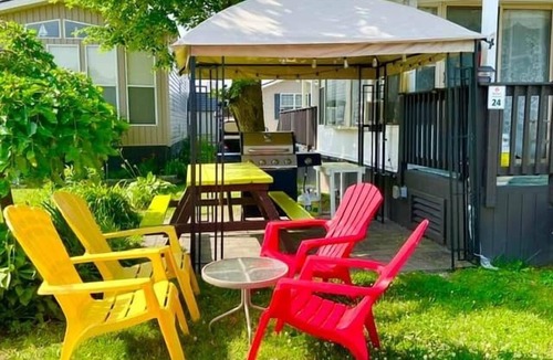 Sherkston House | MARINER Getaway cottage at Sherkston Resort Port Colborne