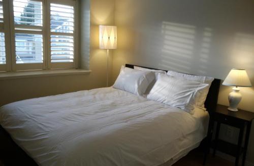 Marpole House | Marpole Guest House
