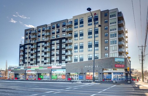 Tuxedo Park Apartment | Marquee on 16th