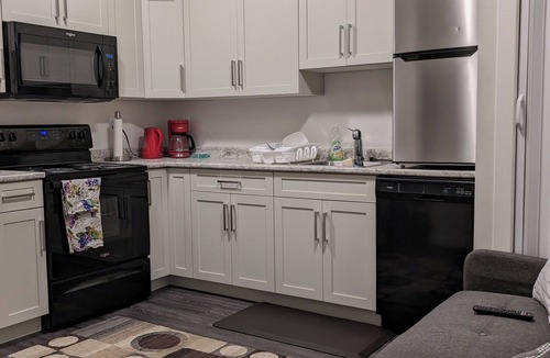 Saskatoon House | MegaVille: Serene, peaceful and relaxing apartment while working or on vacation.