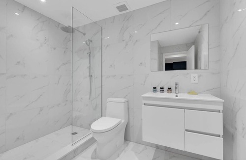 Cite Multimedia Apartment | Mercer- 3Beds King Ensuite- Free Parking