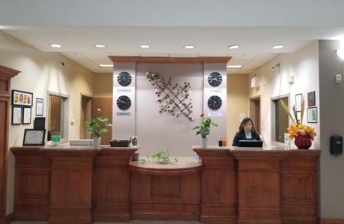 Fort McMurray Hotel | Merit Hotel & Suites