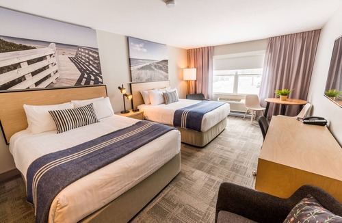 Woodstock Hotel | Mill River Resort