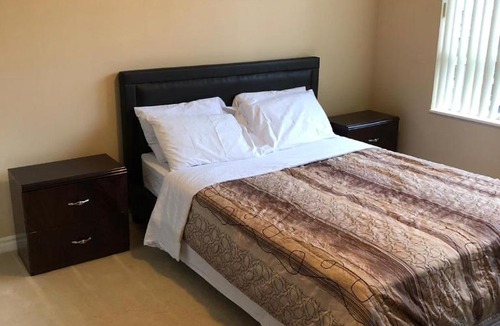 Downtown Mississauga Apartment | Mississauga Furnished Apartments