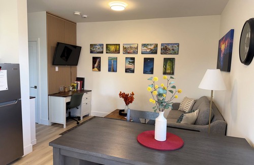Langford Apartment | Modern 1BR Suite | Laundry, Workspace, Private Entry