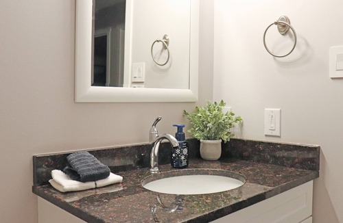 Thunder Bay Apartment | Modern 2 Bedroom Apartment - Unit #101