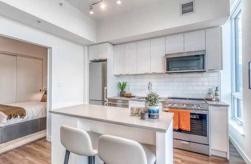 Victoria Park Apartment | Modern 2-Bedroom Apartment in Calgary | BLVD Beltline Building