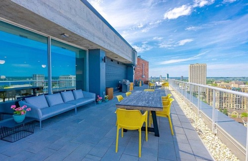 Mechanicsville Apartment | Modern 2 Bedroom Stay in the Heart of Ottawa