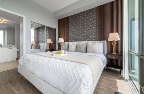Bay Cloverhill Apartment | Modern 2BR Haven Luxury Stay in Financial Dist