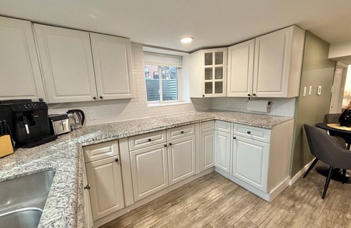 Brantford House | Modern 2BR Retreat w/Heated Floors & Gazebo