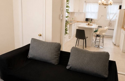Longueuil Apartment | Modern 3BR Home Near Montreal | Free Parking