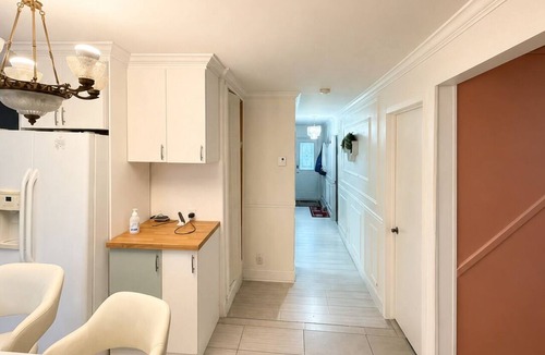 Longueuil Apartment | Modern 3BR Home Near Montreal | Free Parking