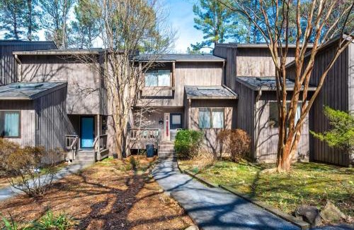 Chapel Hill House | Modern 3BR Home Sleeps 5 Near UNC & Downtown