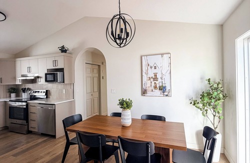 Grande Prairie House | Modern 4BR | Walk to Eastlink | Sleeps 8