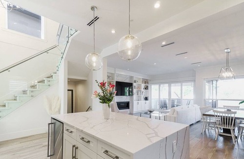 Burnaby House | Modern and Spacious Home