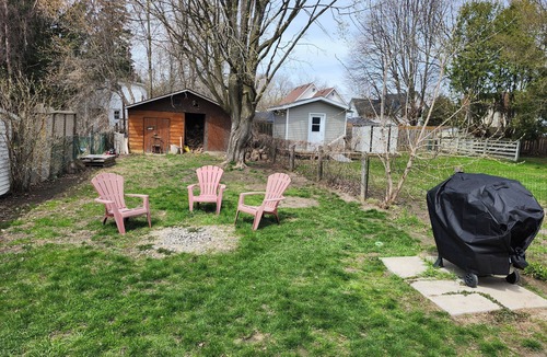 Brockville House | Modern Brockville Getaway | Walk to River, Dining & Downtown