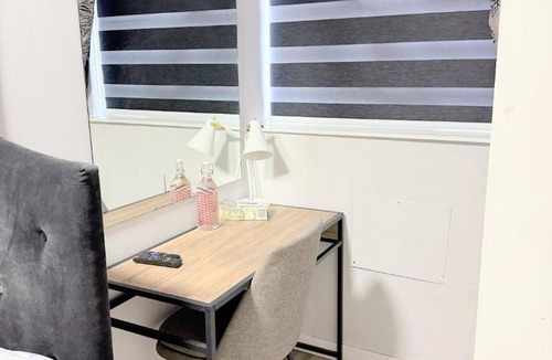 Delta House | Modern Ensuite Studio Own Entrance Self Check-in