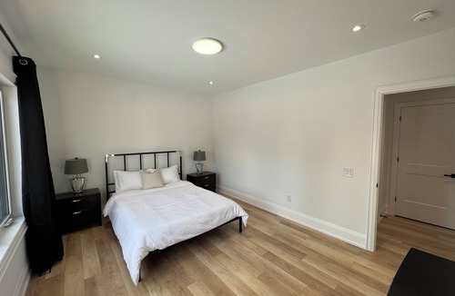 Alcona House | Modern farmhouse for the whole family walking distance to Lake Simcoe