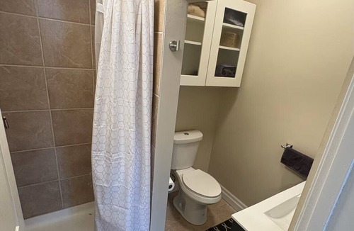 Beamsville Apartment | Modern farmhouse theme studio central Beamsville. Main Floor Suite.
