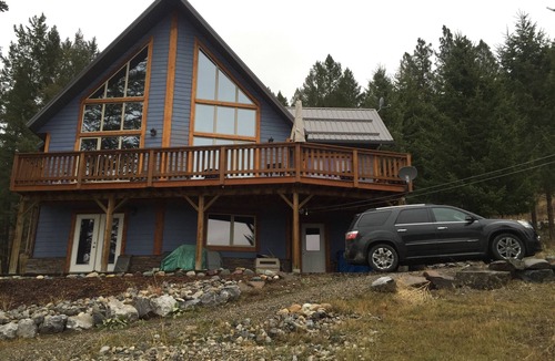 Kragmont House | Modern Mountain Cabin in the Rockies