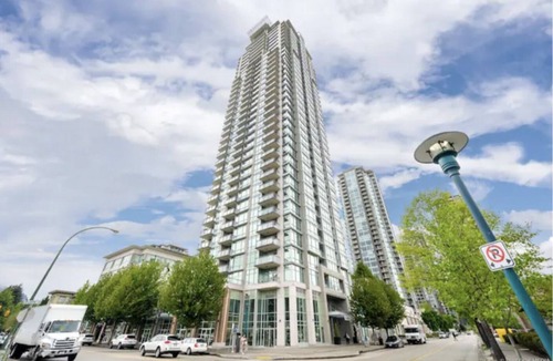 Coquitlam Condo | Modern spacious 1 bedroom with city view