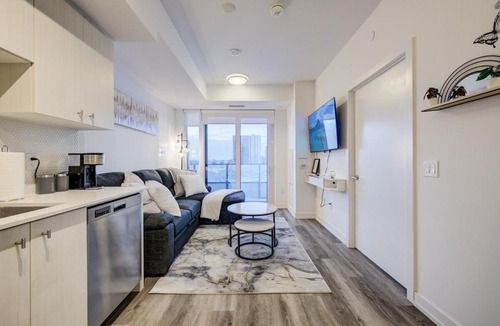 Kitchener Apartment | Modern & Stylish Condo Downtown KW