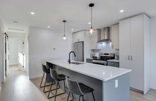 Calgary House | Modern Three bedroom House