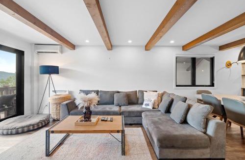 Mont-Tremblant House | Modern Warm Condo with Views of Mont Tremblant