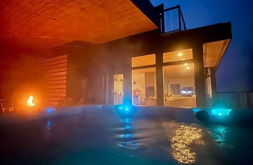 Petite-Riviere-Saint-Francois Ski Chalet | Mont Mignon Chalet aux mille et une vues