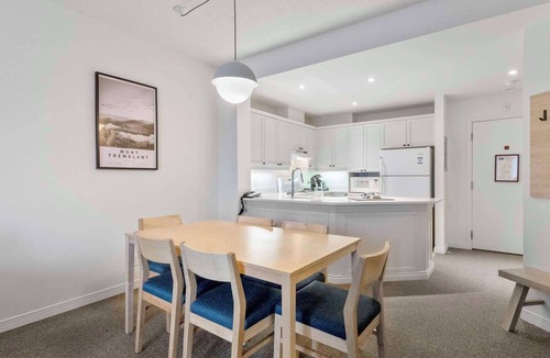 Mont-Tremblant Pedestrian Village Condo | Mont-Tremblant - Le Johannsen 372