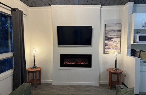 Northeast Edmonton House | Monthly Disc | Fast Wi-Fi -13