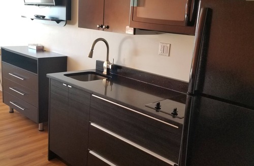 Innisfail Hotel | Motel 6 Innisfail, AB
